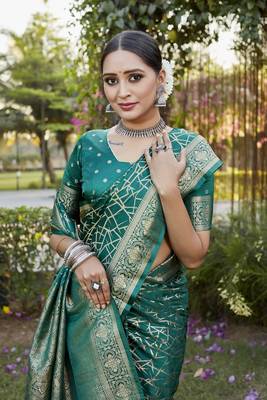 Luxurious Kanjivaram Soft Satin Silk Saree 5