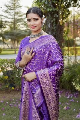 Luxurious Kanjivaram Soft Satin Silk Saree 7