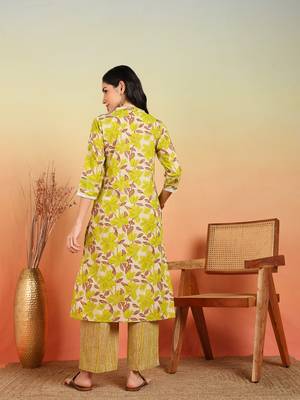  women's cotton flex floral print regular fitted mirror work straight kurta with pant (multi) 3