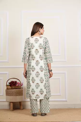  women's cotton cambric floral print straight kurta with pant and dupatta (multi)