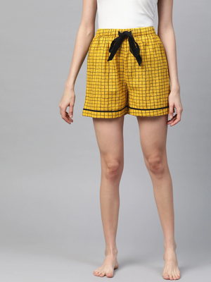 women's cotton slub checkered printed regular fit shorts 1