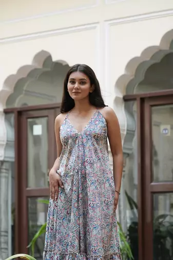  women's polyester digital printed flared dress (blue)