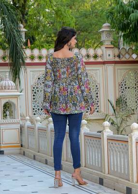  polyester waist length digital printed top for women puff sleeve 4