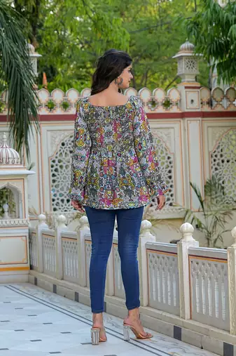  polyester waist length digital printed top for women puff sleeve