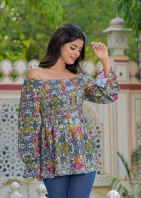 polyester waist length digital printed top for women puff sleeve 1