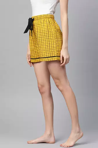  women's cotton slub checkered printed regular fit shorts