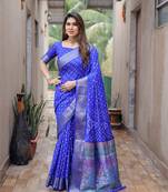 Handmade Dola Silk Bandhej Paithani Saree