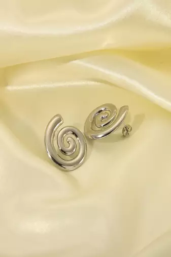 Rhodium plated waterproof spiral stud earrings