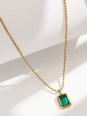 18k gold plated waterproof emerald green stone pendant necklace 5