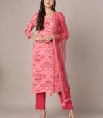 women pink rayon blend geometric printed straight kurta trouser with dupatta