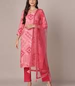 women pink rayon blend geometric printed straight kurta trouser with dupatta