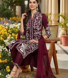 women purple silk blend solid embroidered straight kurta trouser with dupatta