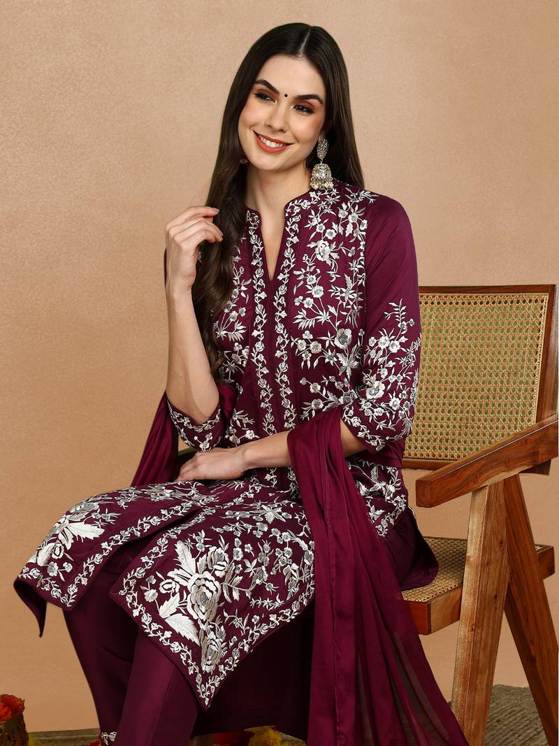 women purple silk blend solid embroidered straight kurta trouser with dupatta