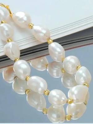 Irregular baroque pearl necklace with lobster lock for women and girls 2