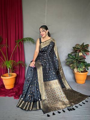 Soft silk Saree Golden Zari Weaved Border And Rich Pallu Saree,Blouse-Not As Per Image 1