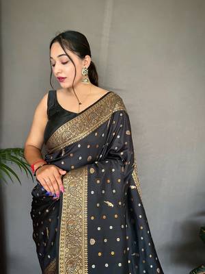 Soft silk Saree Golden Zari Weaved Border And Rich Pallu Saree,Blouse-Not As Per Image 3