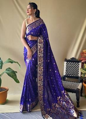 Banarasi silk blendJari Wewing Work Saree,Blouse-Not As Per Image 2