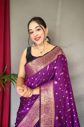 Banarasi silk blendJari Wewing Work Saree,Blouse-Not As Per Image