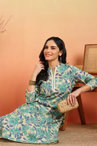  women's cotton flex floral print regular fitted mirror work straight kurta with pant (green)