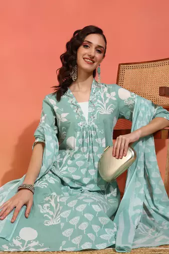  women's cotton floral print with neck anarkali kurta and dupatta (green )