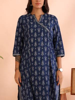  women's cotton cambric straight kurta with printed pant & dupatta 4