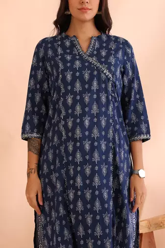  women's cotton cambric straight kurta with printed pant & dupatta
