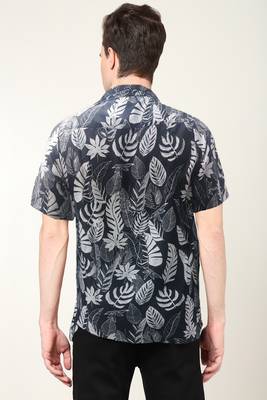  men's polyester feather print regular shirt (black ) 4