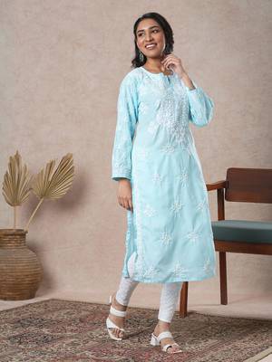 Hand Embroidered Blue Cotton Lucknowi Chikankari Indian Women Straight Kurta 4
