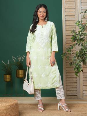Hand Embroidered Light Green Cotton Lucknowi Chikankari Indian Women Straight Kurta 4