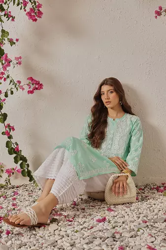 Hand Embroidered Sea Green Cotton Lucknowi Chikankari Indian Women Straight Kurta
