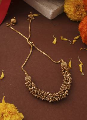 Elegant gold pearl bracelets 2