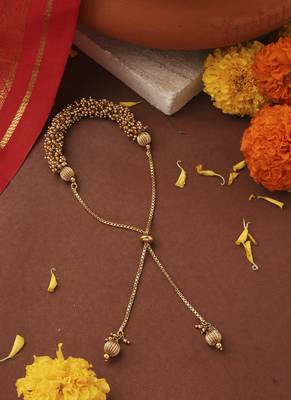 Elegant gold pearl bracelets 4
