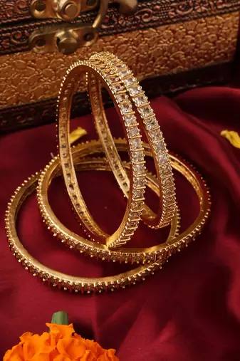 Set of 4 Gold-Plated American Diamond Bangles