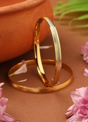 Plain Gold-Plated Bangles with Self-Line Design 2
