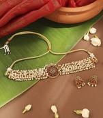 Pearl Choker Necklace Set with Round Pendant