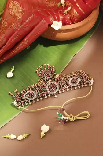Gold-Plated Stone-Studded Round & Kari Motif Shape Choker Necklace