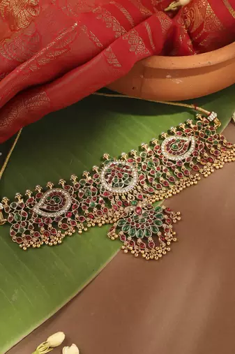 Gold-Plated Stone-Studded Round & Kari Motif Shape Choker Necklace