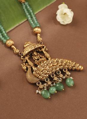 Gold-Plated Green Stone Necklace with Peacock Pendant 2