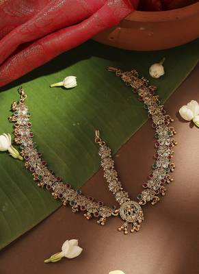 Gold-Plated Temple Style Floral Design Mata Patti 1