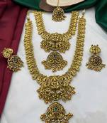 Royal temple design lakshmi kaasu mala set with chandbali earrings & tikka