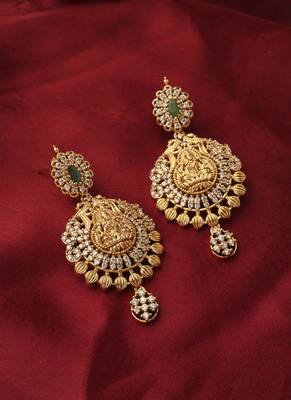 Gold-plated south temple style necklace set with american stone studded lakshmi motif pendant 5