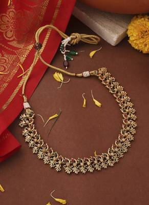 Gold-Plated Necklace Set with Peacock Motif Design 2