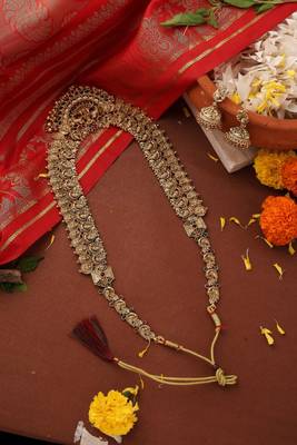 Long Lakshmi Coin Necklace Set with Lakshmi Motif - Temple Jewelry 3