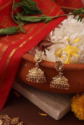 Long Lakshmi Coin Necklace Set with Lakshmi Motif - Temple Jewelry 5