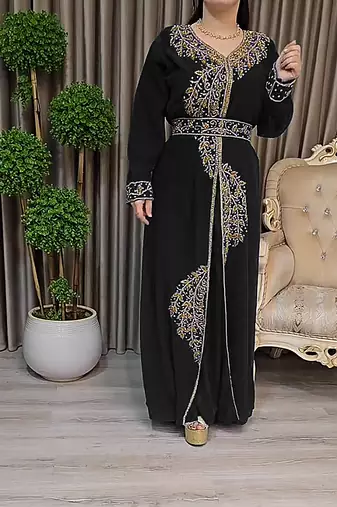 Black color Handmade Moroccan Kaftan with Embroidered zari work hijab