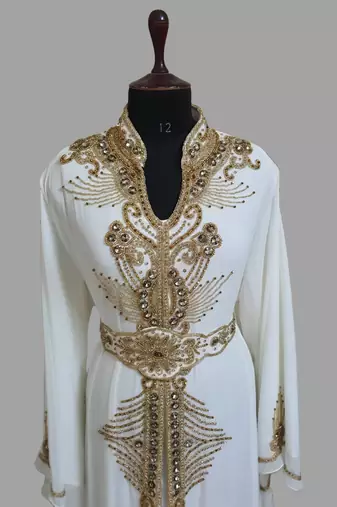 Off-White Moroccan Kaftan With Sun-proof hijab