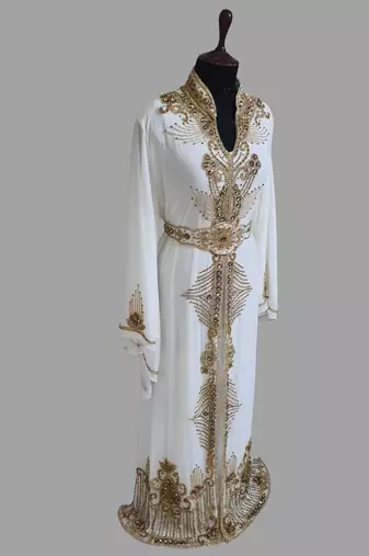 Off-White Moroccan Kaftan With Sun-proof hijab