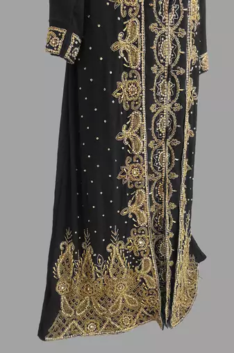 Black embroidered georgette islamic kaftans With Sun-proof hijab