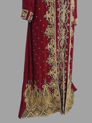 Maroon embroidered georgette islamic kaftans With Sun-proof hijab 4