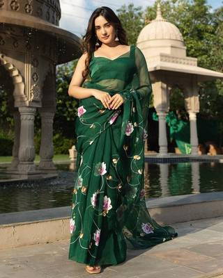 Green organza Hand painted Saree with Blouse 2